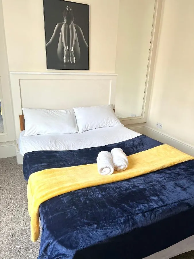 Aldgate Holiday Rooms Londyn Apartament