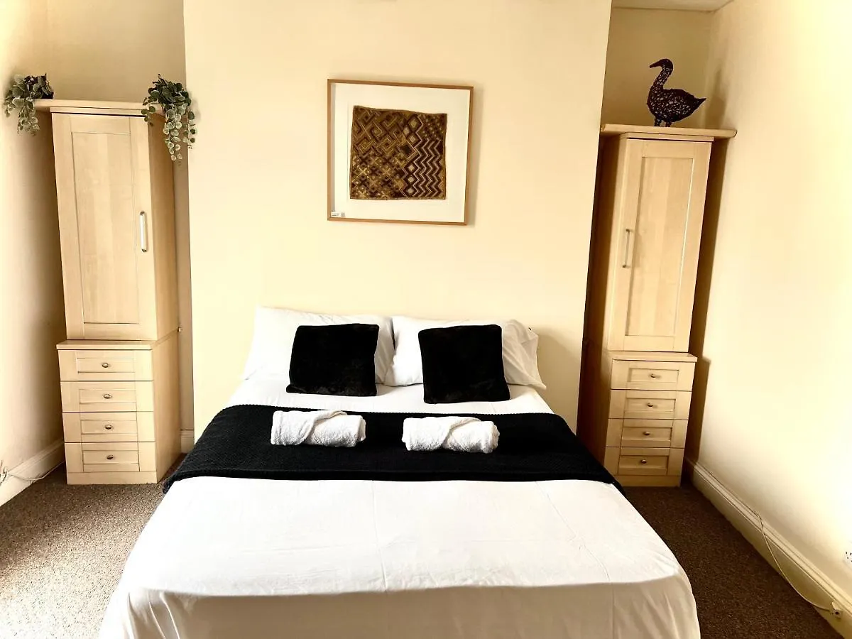 Aldgate Holiday Rooms Londra 0*,  Regno Unito