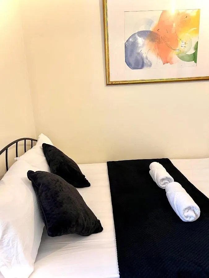 Aldgate Holiday Rooms Londra Regno Unito