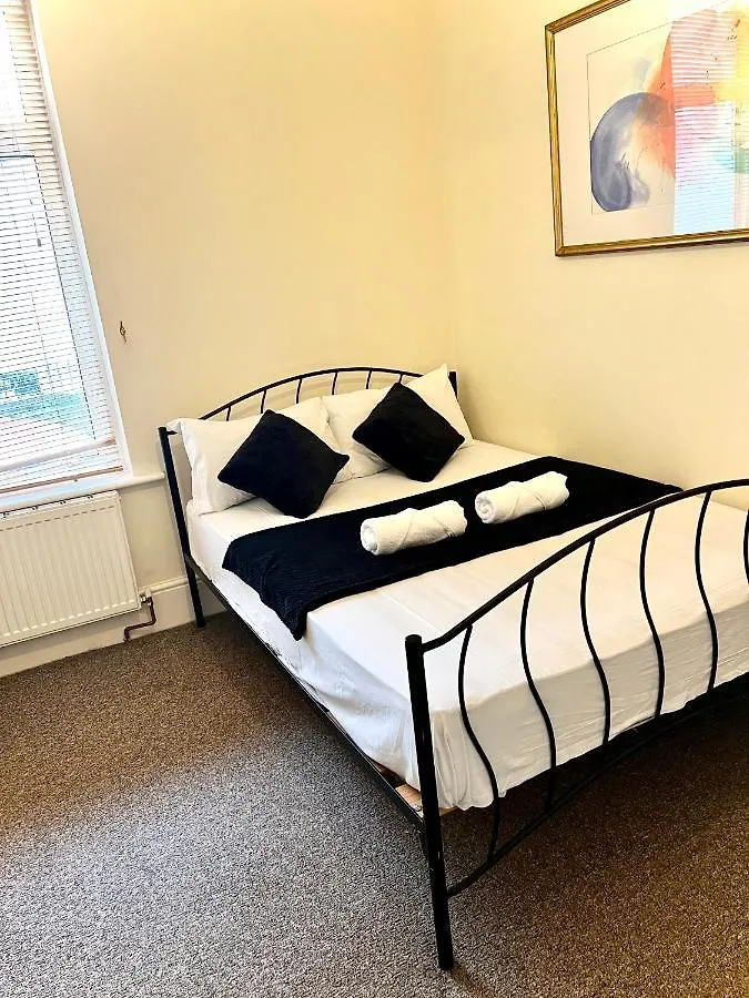 Daire Aldgate Holiday Rooms Londra